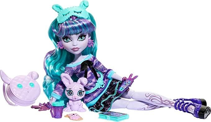 Лялька Монстер Хай Твайла Піжамна вечірка з вихованцем Monster High Creepover Party Twyla Doll HLP87 КМ0007 фото