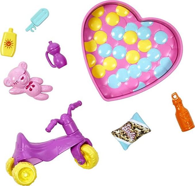 Ігровий набір Barbie Skipper Babysitters Bounce House з лялькою Skipper Babysitter (HHB67) КБ0187 фото