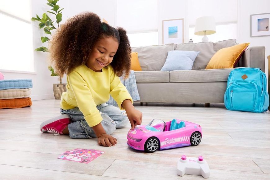 Кабриолет Барби на дистанционном управлении Barbie Hot Wheels RC Remote-Control Pink Convertible JBH05 КБ0069 фото