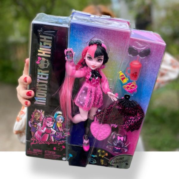 Кукла Монстер Хай Дракулаура Monster High Draculaura Posable HHK51 КМ0005 фото