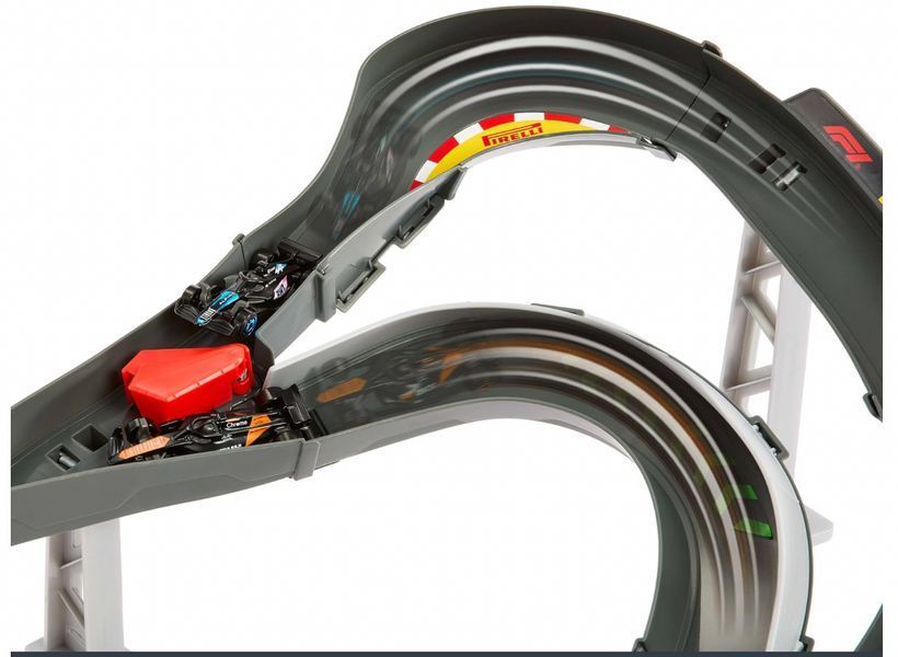Набор Hot Wheels Трасса для гонки Формулы 1 JDY15 ХВ0077 фото